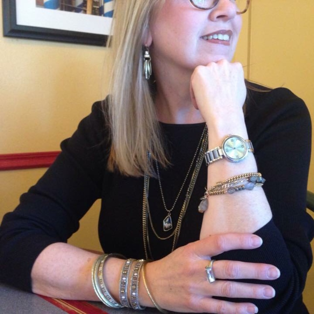 Meet your Posher, Elle